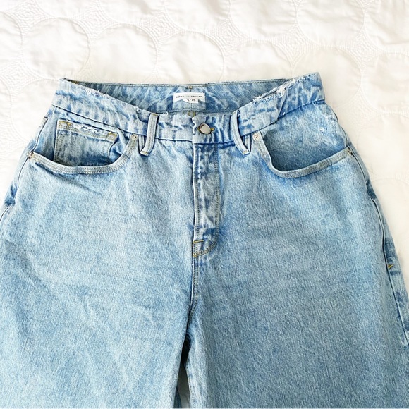 As seen on Ashley Graham! Good American 90's Loose Jean 0 / 25 - Picture 3 of 7